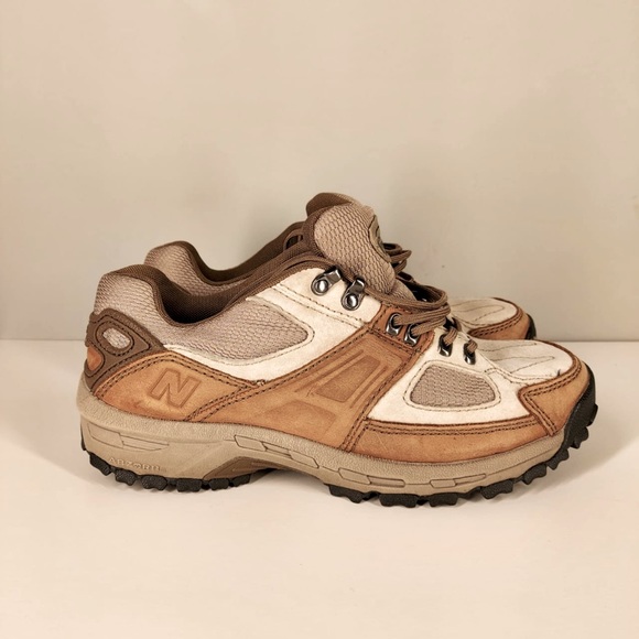 New Balance Shoes - New Balance Womens 748 Country Hiking Shoes Gray